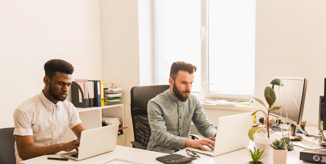 Five AI-Powered LinkedIn Outreach Lessons from ContactAI's Top Performers